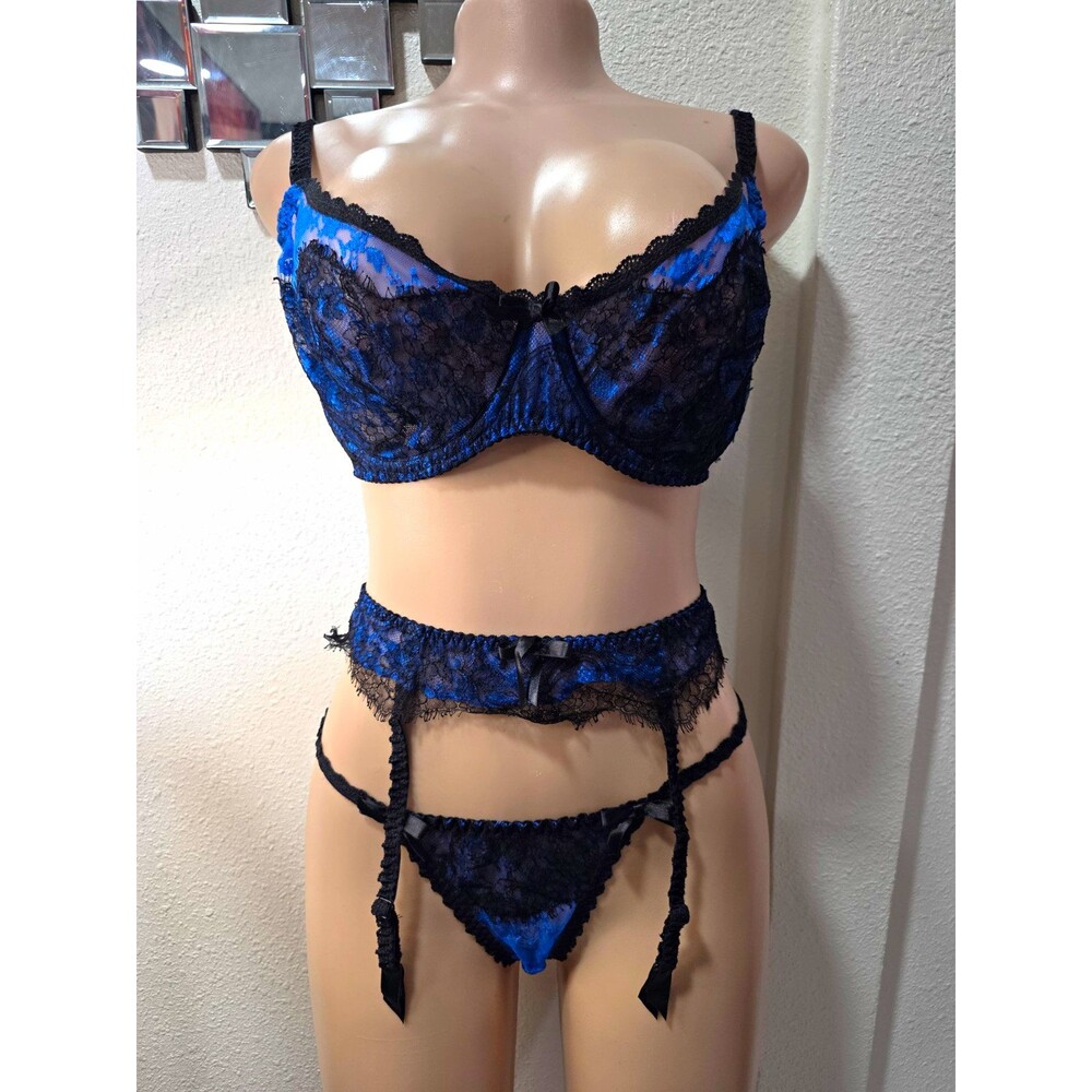 Agent Provocateur Blue/Black Floral Lace Sheer Underwired Bra Set Bow UK 36E